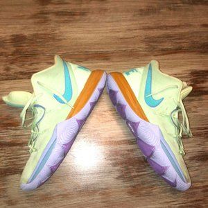 Spongebob X Nike Kyrie 5 EP Squidward Cj6950-300